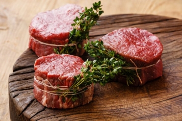 Стейк из говядины Fillet Mignon John Stone (в вакууме) 100 г